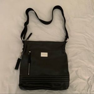 Kenneth Cole Reaction genuine leather crossbody